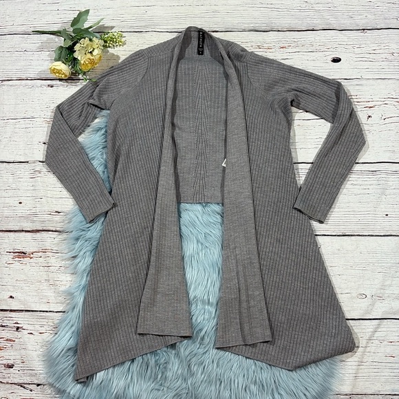 Athleta Solstice Wrap Open Front Grey Heather Cardigan - Picture 2 of 10